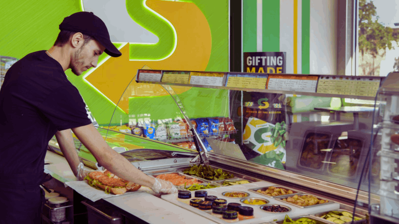 Explora oportunidades de carrera en Subway: Aprende cómo aplicar