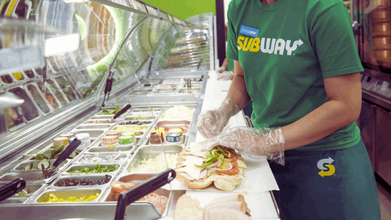 Explora oportunidades de carrera en Subway: Aprende cómo aplicar